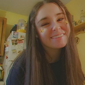 Meet your Posher, Steph